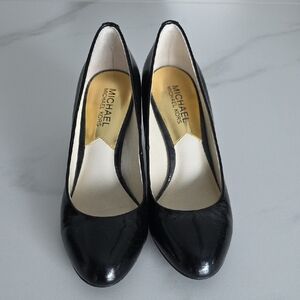 Michael Kors Classic Black Heels